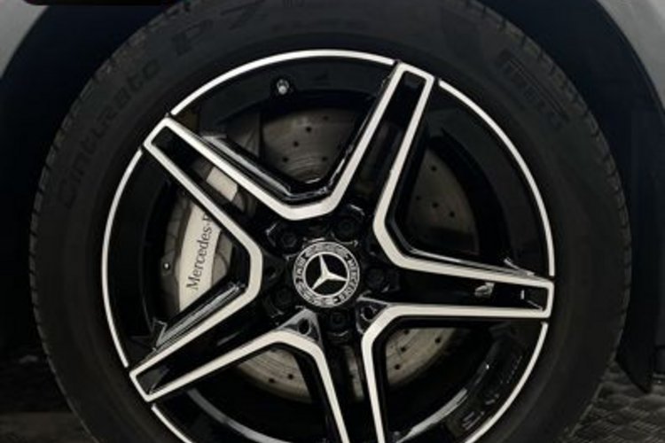 Mercedes-Benz E 300 E 300 de T 4M AMG NIGHT PANO+HUD+BURMESTER+DISTR