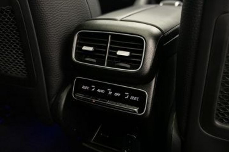 Mercedes-Benz GLE 400 GLE 400 d 4M AMG PANO+AHK+SOFT+360+HUD+STANDHZG+