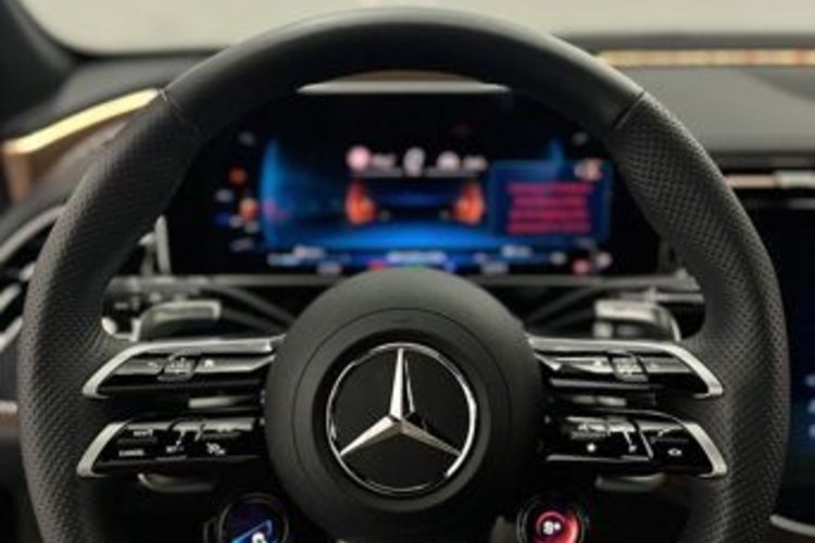 Mercedes-Benz E 53 AMG E 53 AMG T 4M+ NIGHT PREMIUM PANO+DRIVERS+SUPER+