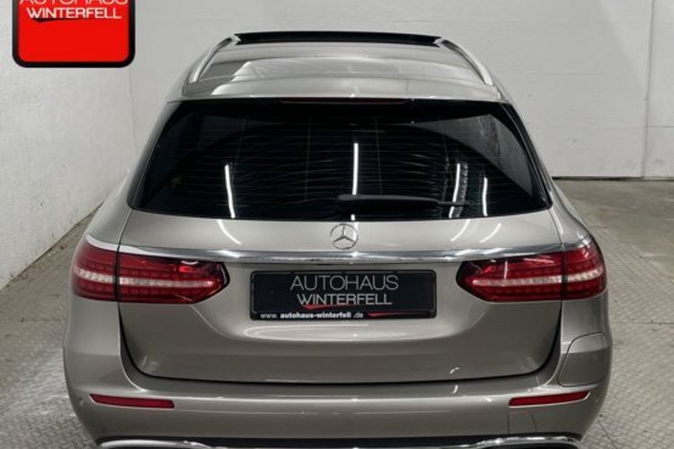 Mercedes-Benz E 300 E 300 de 4M AVANTGARDE PANO+HUD+360+BURMSTER+DAB