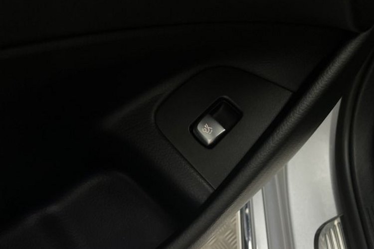 Mercedes-Benz E 400 E 400 d T 4M Exclusive GSD+AHK+SOFT+MEMO+STANDH+
