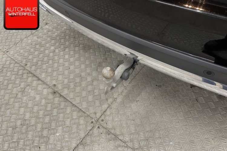 Mercedes-Benz GLE 400 GLE 400 d 4M AMG PANO+AHK+360+AIRMATIC+MEMO+BURM