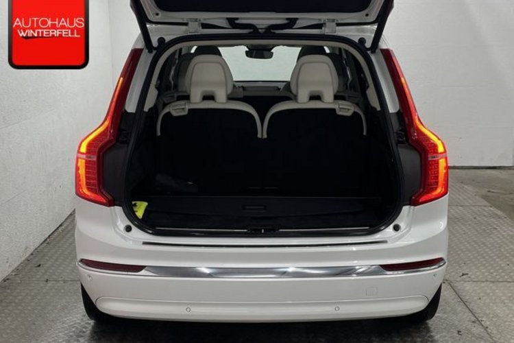 Volvo XC90 XC90 B5 AWD ULTIMATE BRIGHT 7SITZ+PANO+AHK+NUBUK