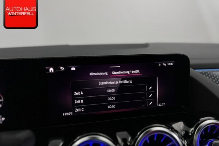 Mercedes-Benz GLA 220 GLA 220 4M AMG ADVANCED PLUS PANO+STANDH+MEMO+