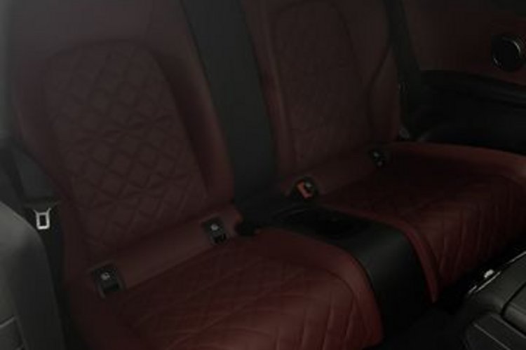 Mercedes-Benz C 300 C 300 Coupe 4M DESIGNO AMG-LENKRAD+PANO+AHK+