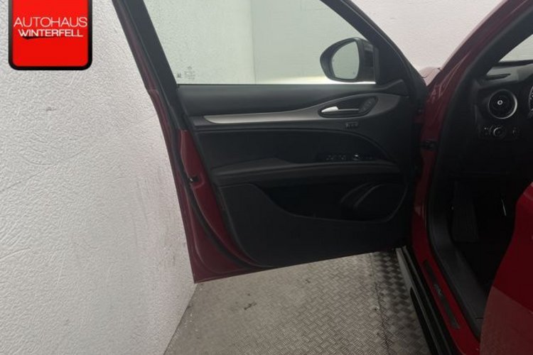 Alfa Romeo Stelvio Stelvio 2.0 Turbo Veloce Q4 ROSSO+SPECIALE+AHK+