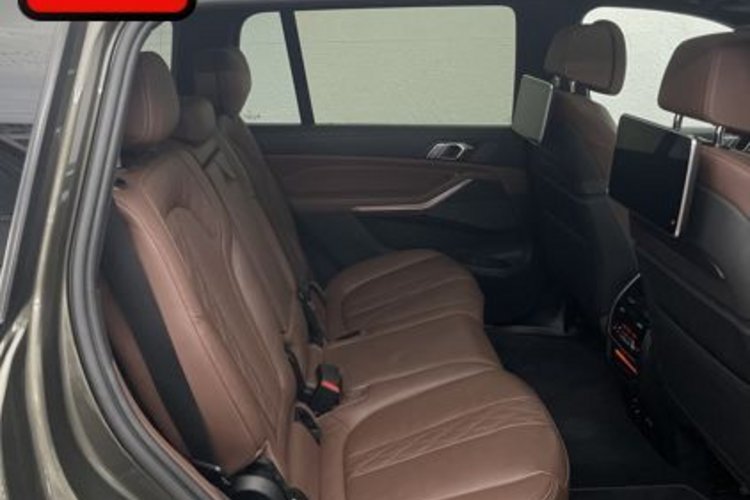 BMW X7 X7 xDrive 40 d M SPORT PANO-SKY+TV-FOND+LASER