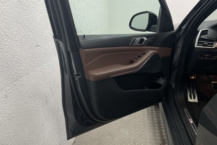 BMW X5 X5 xDrive 40d M SPORT CARBON+PANO+AHK+NIGHT-VIS+