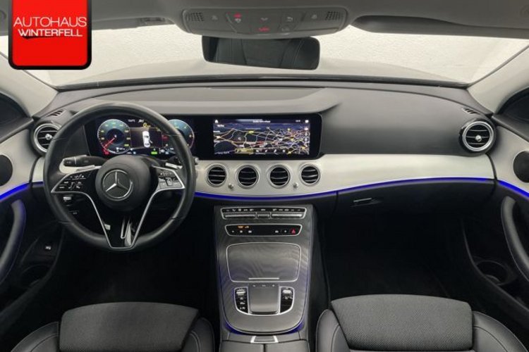 Mercedes-Benz E 300 E 300 d 4M AVANTGARDE AHK+KEYLESS+DISTRONIC+MBUX