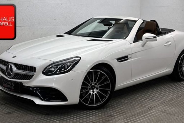 Mercedes-Benz SLC 300 SLC 300 AMG PANO+MEMO+H/K+CARPLAY+AIR-SCARF+