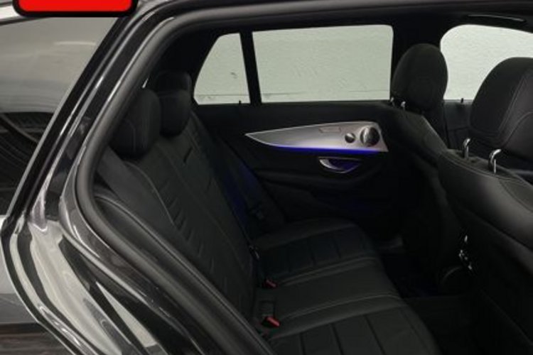 Mercedes-Benz E 450 E 450 T 4M All-Terrain AMG 20Z+PANO+AHK+HUD+360+