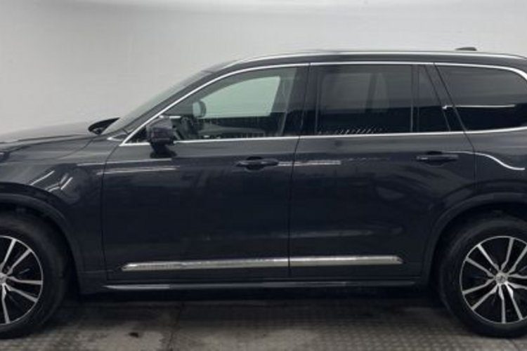 Volvo XC90 XC90 T8 AWD Recharge INSCRIPTION 7SITZ+PANO+LUFT