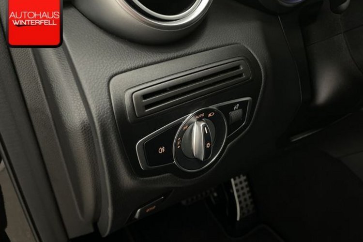 Mercedes-Benz GLC 300 GLC 300 e 4M AMG LINE KAMERA+19Z+CARPLAY+LED+