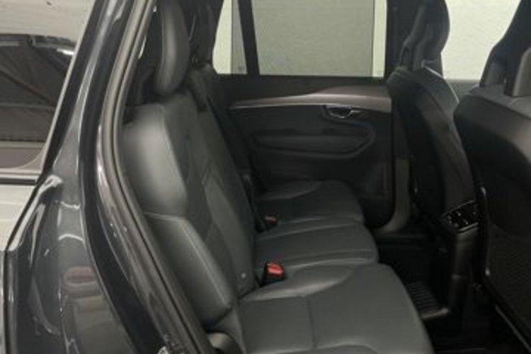 Volvo XC90 XC90 Recharge T8 AWD R-DESIGN 7SITZ+22Z+HUD+360+