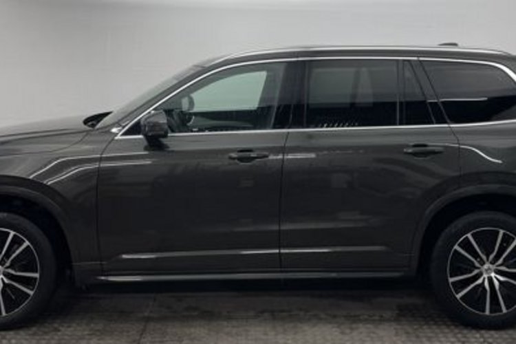 Volvo XC90 XC90 B5 D AWD PRO 7SITZER+KAMERA+KEYLESS+CARPLAY