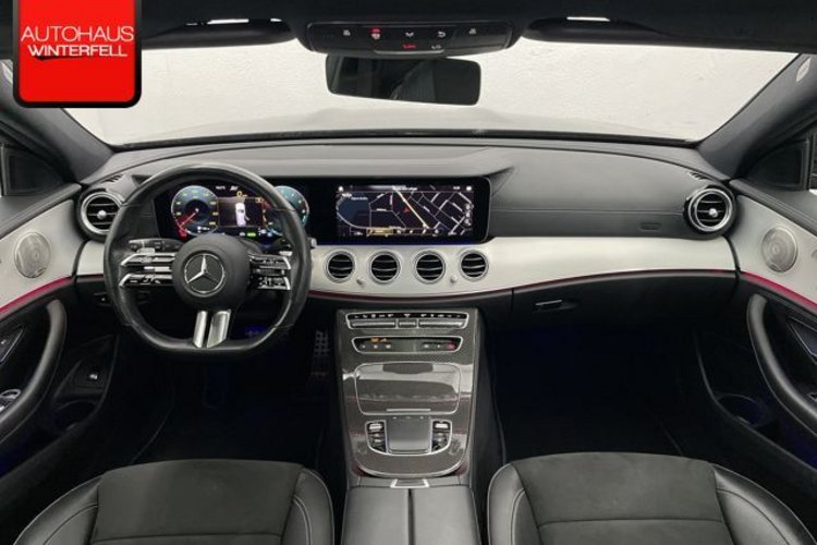 Mercedes-Benz E 300 E 300 de T 4M AMG NIGHT CARBON PANO+AHK+MEMO+
