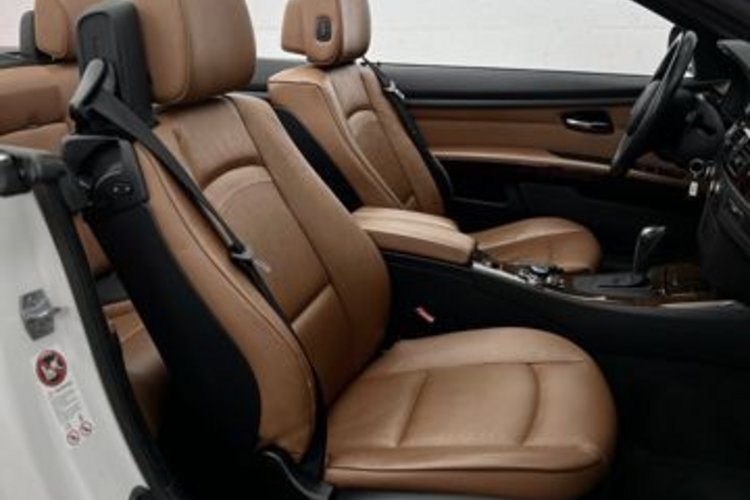 BMW 320 320 i Cabrio Edition Exclusive MEMO+KEYLESS+PDC+