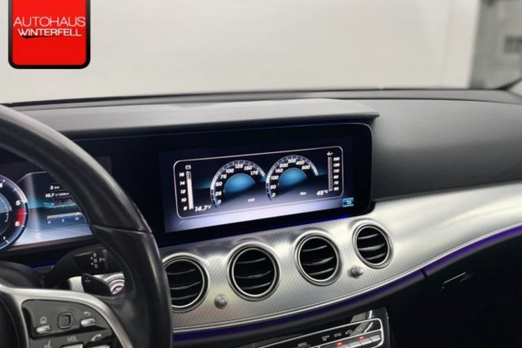 Mercedes-Benz E 220 E 220 d 4M T AVANTGARDE ALL-TERRAIN PANO+LUFT+