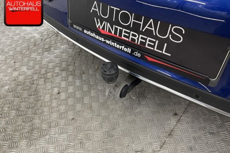 Mercedes-Benz C 300 C 300 Coupe 4M DESIGNO AMG-LENKRAD+PANO+AHK+