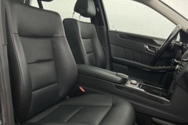 Mercedes-Benz E 300 E 300 T CDI AVANTGARDE PANO+AHK+NACHT+H&amp;K+MEMORY