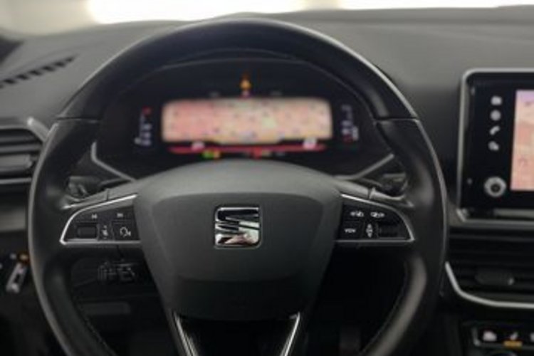 Seat Tarraco Tarraco 2.0 TDI 4Drive Xcellence 7SITZ+PANO+AHK+