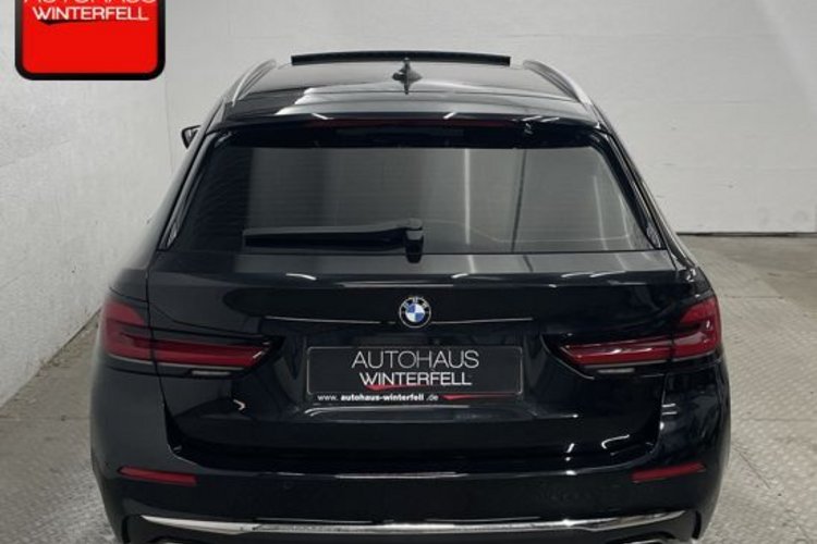 BMW 530 530d xDrive Touring Luxury Line PANO+AHK+360+HUD