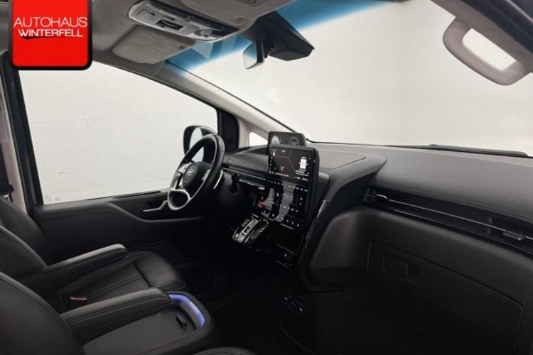 Hyundai STARIA STARIA 2.2 CRDi SIGNATURE AWD 7SITZ+PANO+ACC+
