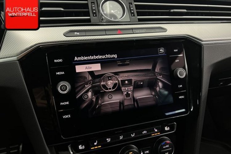 Volkswagen Passat Variant Passat Variant 2.0 TSI R-Line KAMERA+KEYLESS+ACC