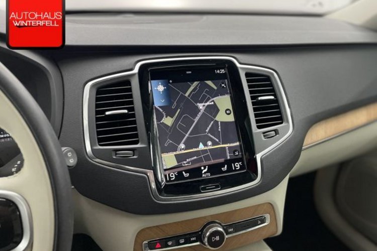 Volvo XC90 XC90 B5 AWD PANO+22Z+HUD+H&amp;K+KAMERA+LED+ALARM+