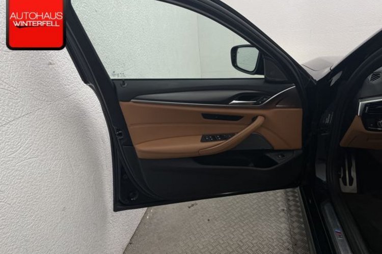 BMW 530 530 i xDrive Touring M SPORT PANO+AHK+360+HUD+