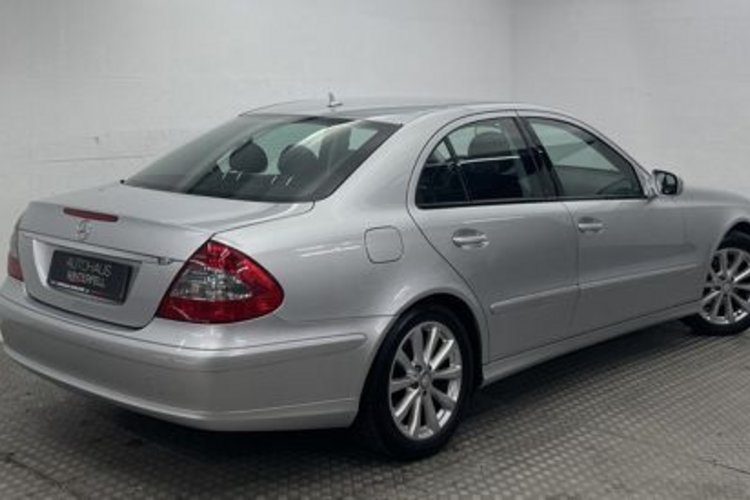 Mercedes-Benz E 200 E 200 Kompressor PDC+2-ZONEN+SITZHEIZ+TEMPOMAT+