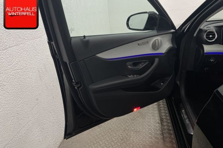 Mercedes-Benz E 400 E 400 d 4M AVANTGARDE ESD+AIRMATIC+BURMESTER+LED