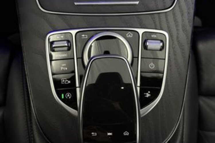Mercedes-Benz E 200 E 200 Coupe AMG SPORT LED+WIDESCREEN+KAMERA+