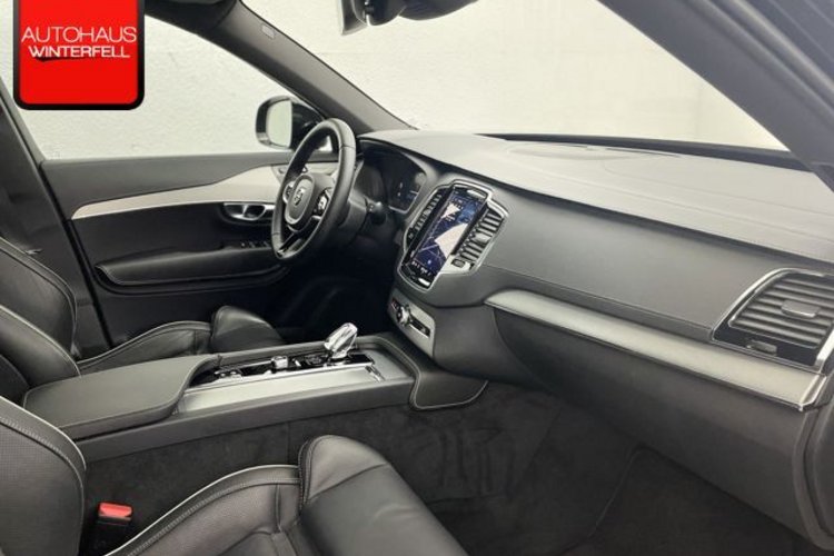 Volvo XC90 XC90 B5 D AWD Plus Dark 7SITZ+PANO+AHK+360+H&amp;K+