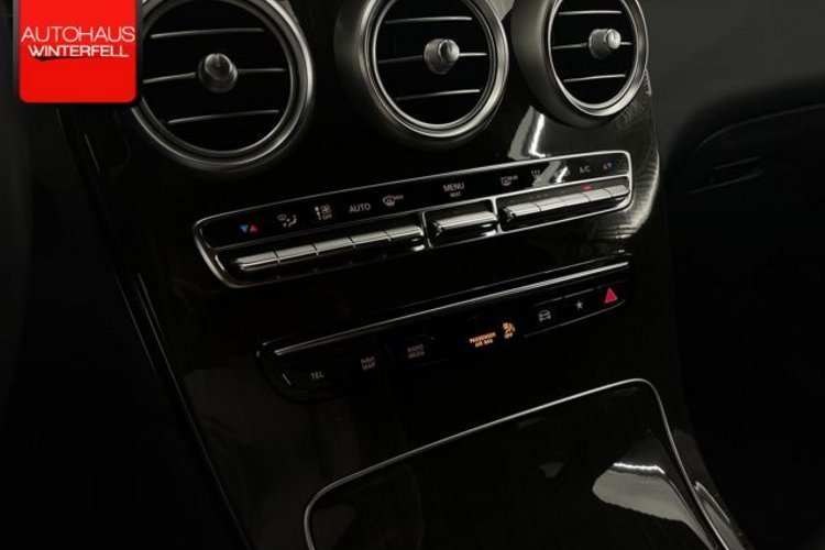 Mercedes-Benz GLC 400 GLC 400 d 4M COUPE AMG AIRMATIC+360+STANDHZG+AHK