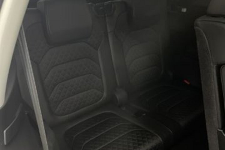 Skoda Kodiaq Kodiaq 2.0 TDI 4x4 STYLE 7SITZ+PANO+360+LED+ACC+