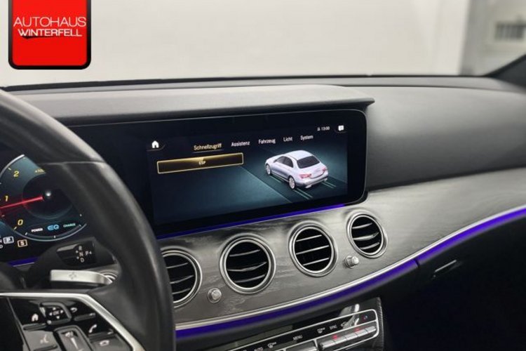 Mercedes-Benz E 220 E 220 d Avantgarde NIGHT ESD+KAMERA+AMBIENTE+LED