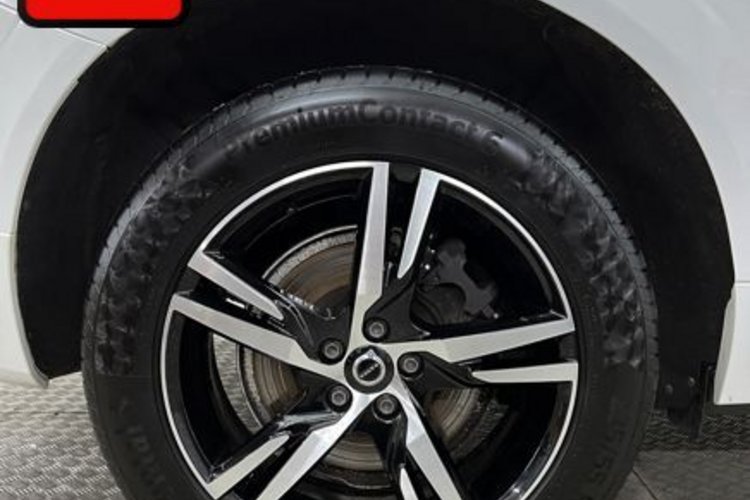 Volvo XC60 XC60 B5 B AWD R-DESIGN HUD+AHK+MEMORY+GOOGLE+LED