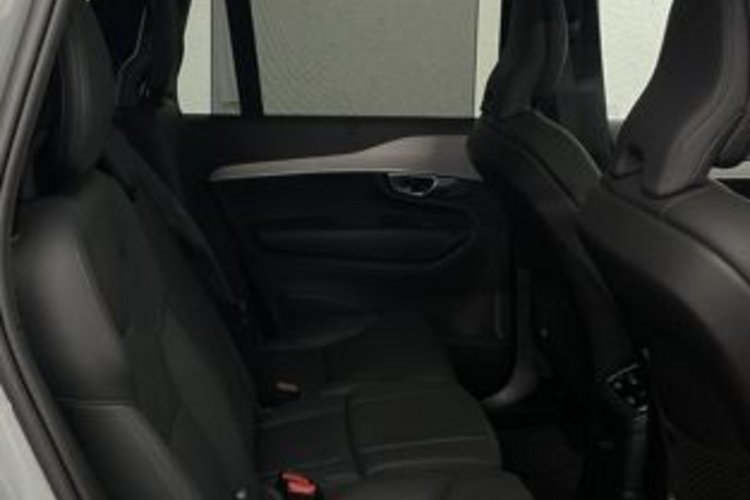 Volvo XC90 XC90 T8 ULTIMATE BRIGHT RECH AWD 7SITZ+PANO+AHK+