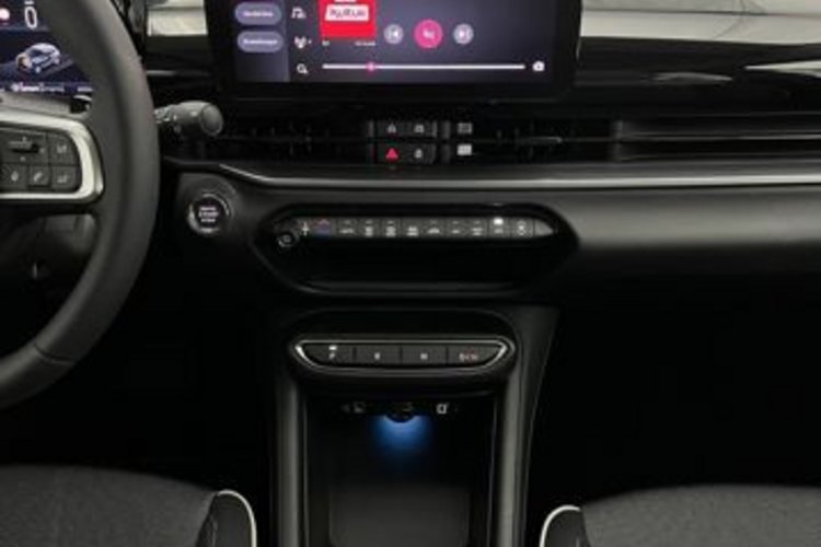 Fiat 600 600 HYBRID 1.2 T3 DCT VOLL-LED+KAMERA+SITZHEIZUN