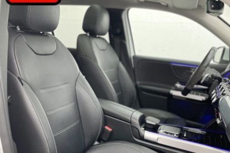 Mercedes-Benz GLB 220 GLB 220 d 4M AMG CARBON 7SITZ+PANO+360+KEYLESS+
