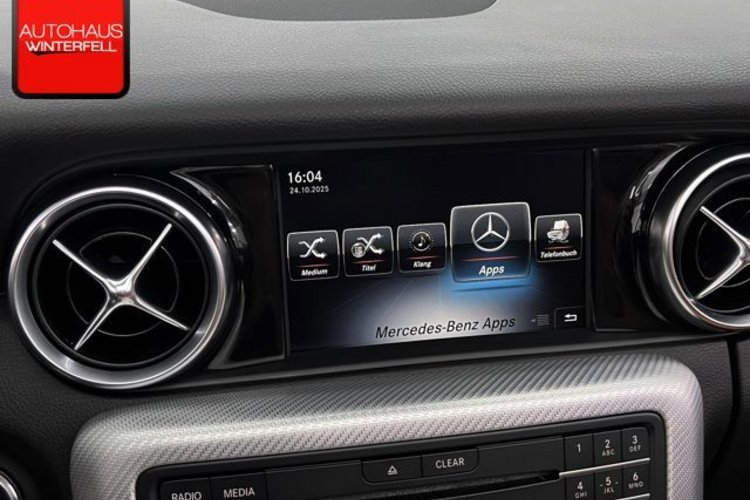 Mercedes-Benz SLC 300 SLC 300 AMG PANO+MEMO+H/K+CARPLAY+AIR-SCARF+