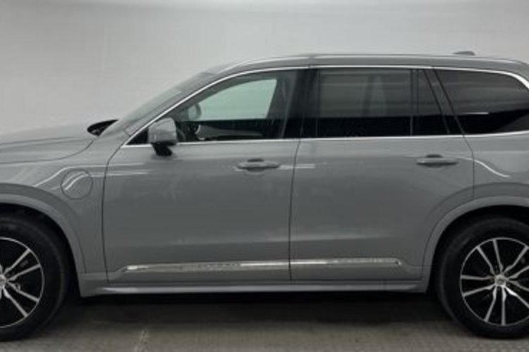 Volvo XC90 XC90 T8 RECH AWD 7SITZER+AHK+STANDHEIZUNG+4ZONEN