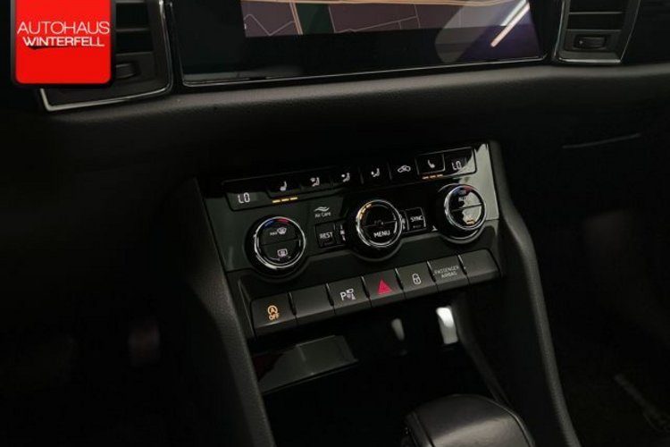 Skoda Kodiaq Kodiaq 2.0 TDI 4x4 STYLE 7SITZ+PANO+360+LED+ACC+