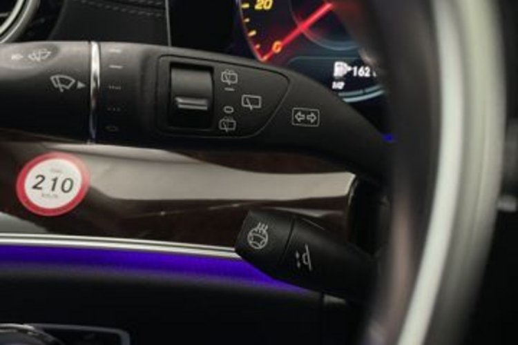 Mercedes-Benz E 300 E 300 d 4M T EXCLUSIVE ESD+AHK+MEMO+BURM+STANDHE