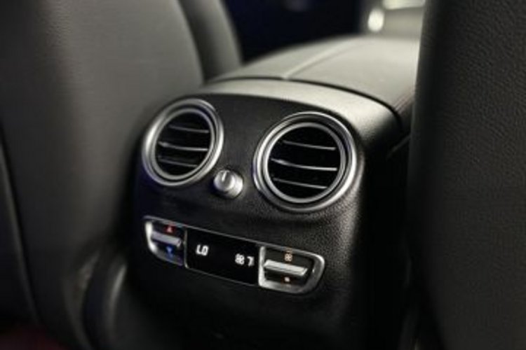 Mercedes-Benz GLC 200 GLC 200 4M COUPE AMG PLUS NIGHT DIGITAL+KEYLESS+