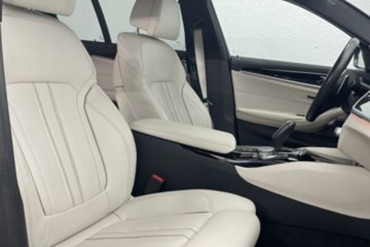 BMW M550 M550 i xDrive LASER+MASSAGE+HUD+H/K+MEMORY+4ZONE