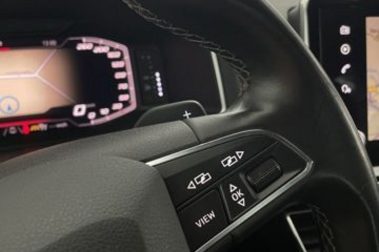 Seat Tarraco Tarraco 2.0 TDI 4Drive Xcellence 7SITZ+DCC+BEATS