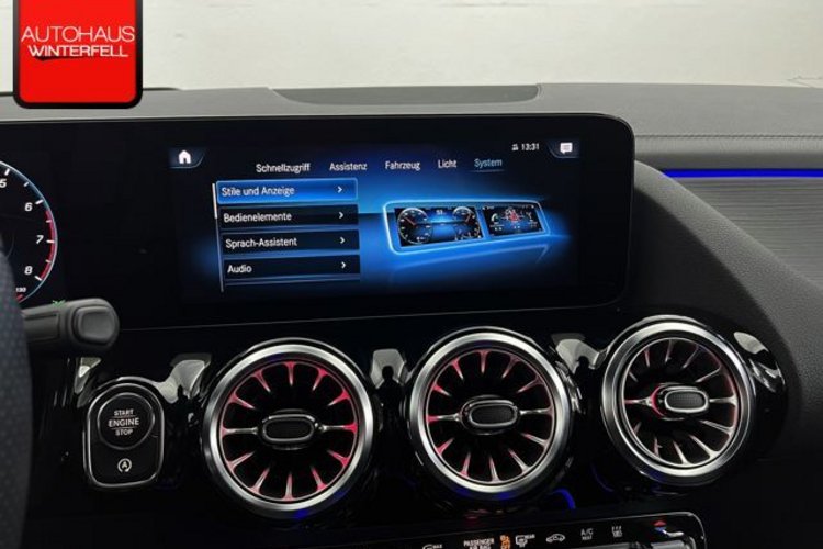 Mercedes-Benz GLA 250 GLA 250 AMG NIGHT HUD+360+MEMORY+STANDHEIZUNG+