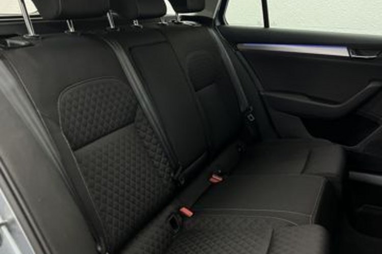 Skoda Superb Superb Combi 1.5 TSI Style XENON+MEMO+CANTON+